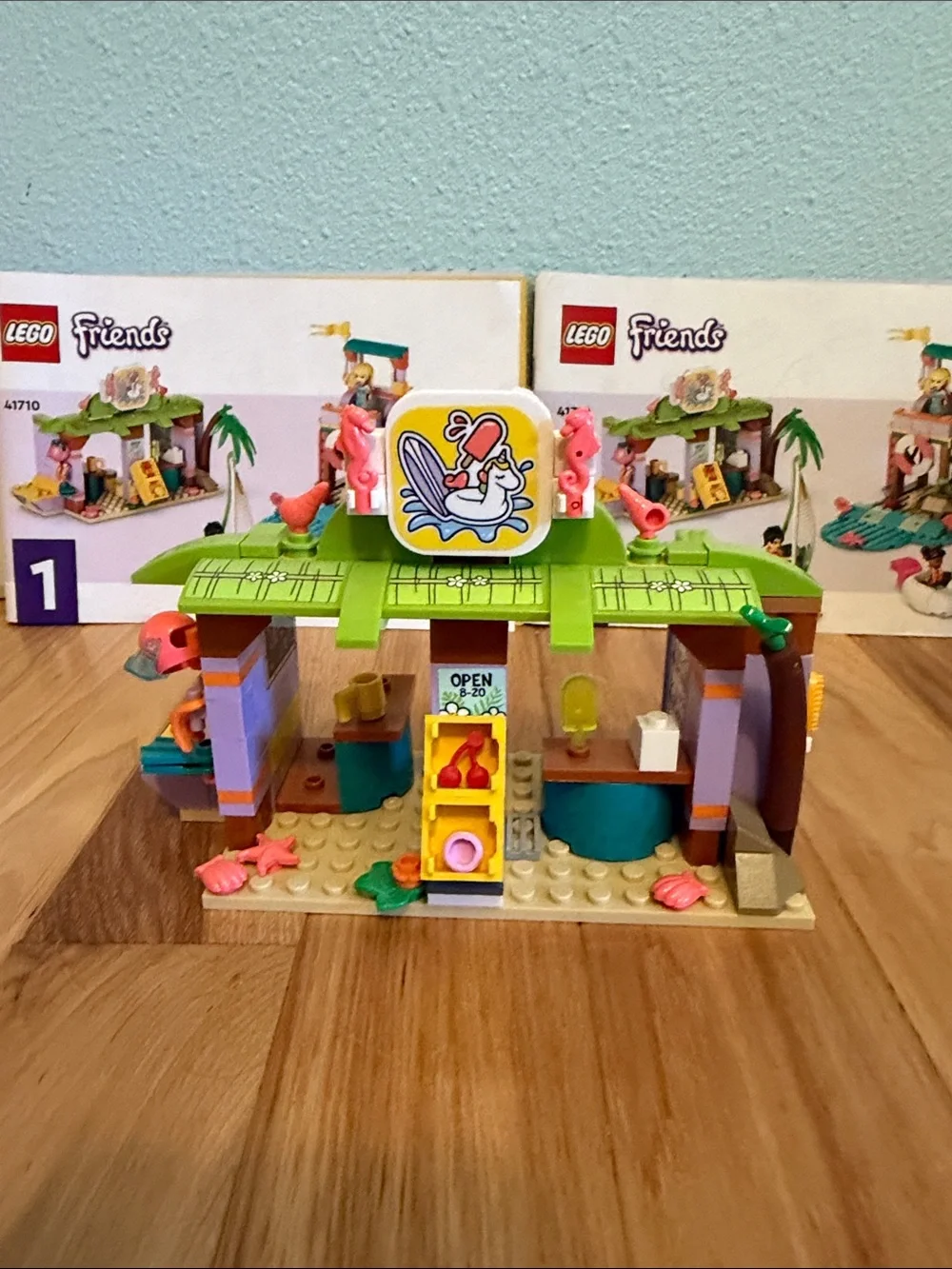 Lego Friends Surfer Beach Fun 41710